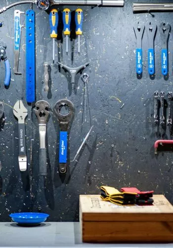 Handyman Bild von Anton Savinov